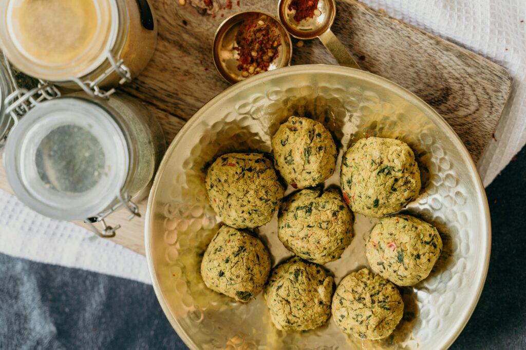 Modern Cravings—Upgrading the Classic How-to-Make Bread Stuffing Balls 1940s Recipe